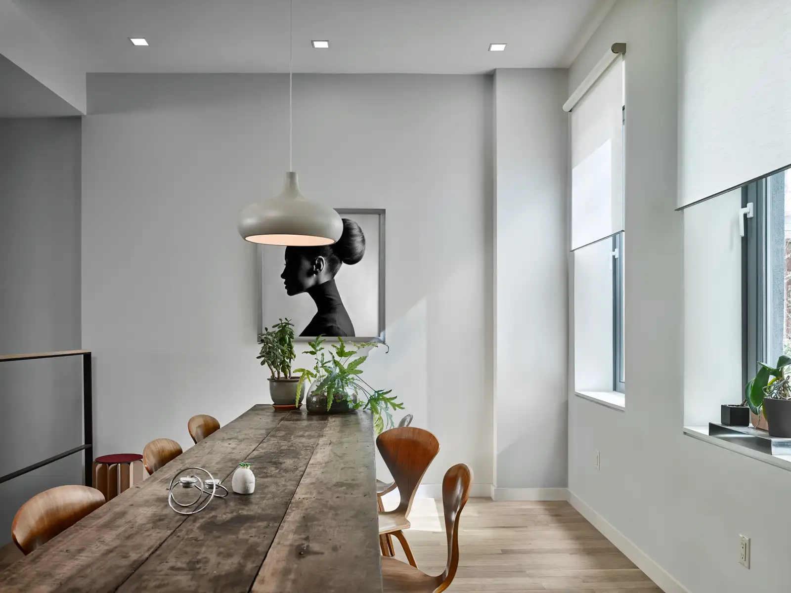 lighting in a dining room